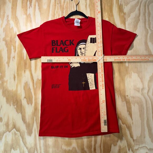 Vintage Y2K black flag slip it in nun 00s rock Band t-shirt - Picture 4 of 4
